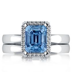 Italo Solitaire Halo Emerald Cut Blue Sapphire Bridal Set