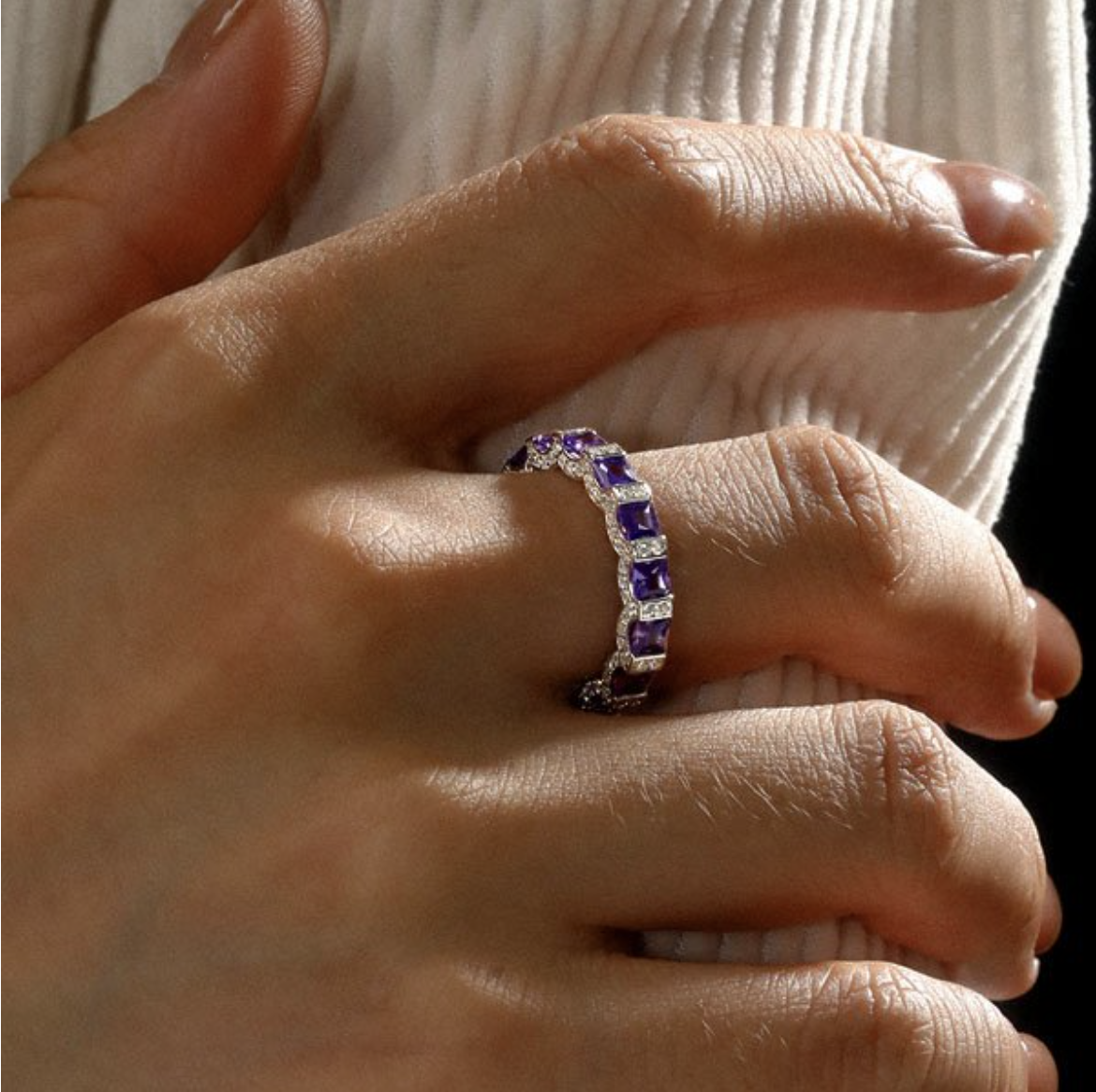 Amethyst Wedding Ring: Meaning, Style, and Practical Buying Advice
