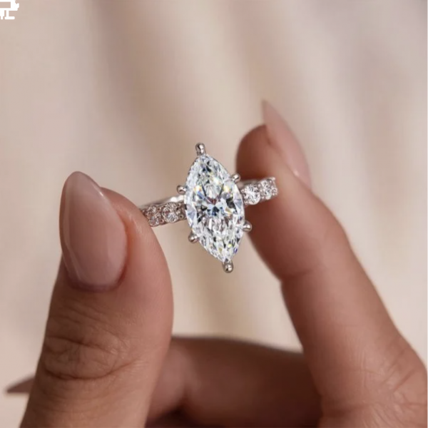 Moissanite vs Diamond Engagement Rings: Which One Is Right for You?