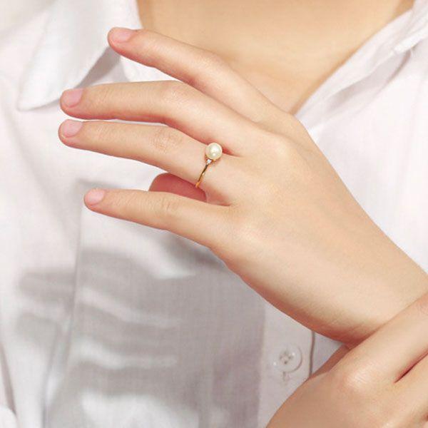 Gold Engagement Rings for Women