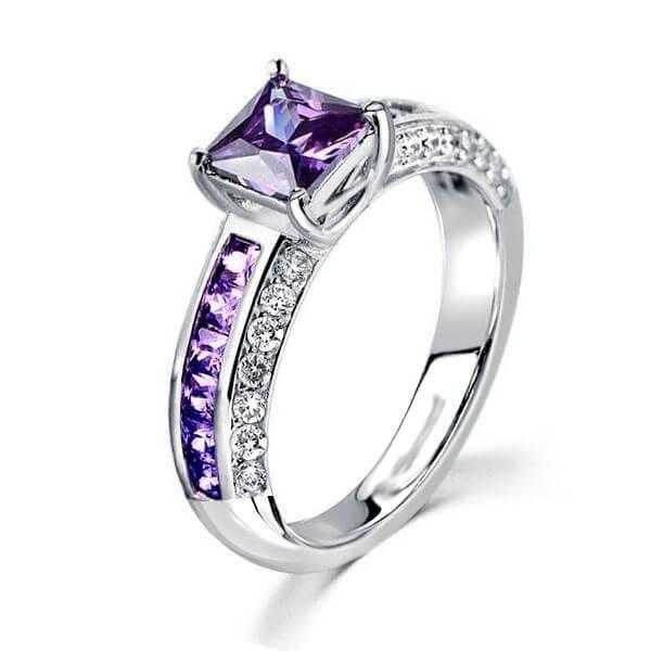 Discover the Beauty of Unique Amethyst Rings