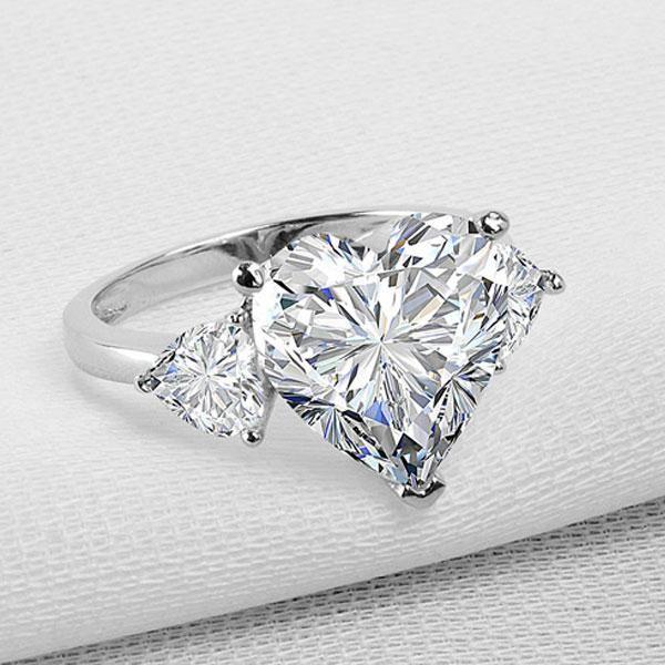 Why is the Heart Engagement Ring Becoming Every Couple's First Choice?