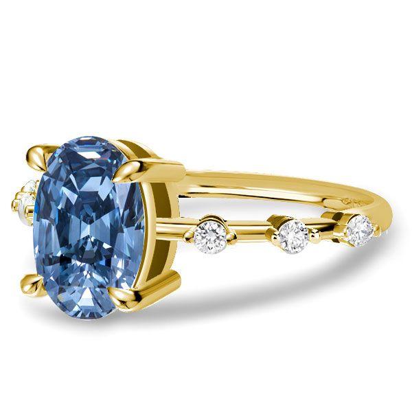 The Allure of Oval Cut Engagement Rings from Italo Jewelry