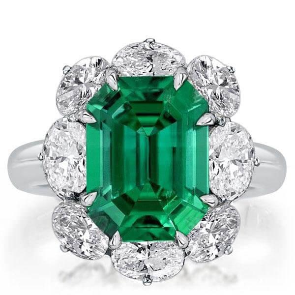 For Brides Who Dare to Be Different: Colored Stones engagement rings