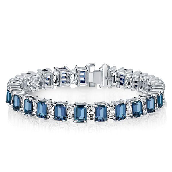 Timeless Elegance: Why the Emerald Cut Bracelet Is the Ultimate Luxury Statement
