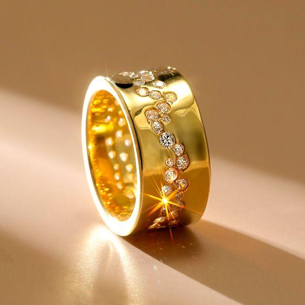 Why Wide Wedding Bands Are the Bold Symbol of Everlasting Love in Modern Jewelry Trends?