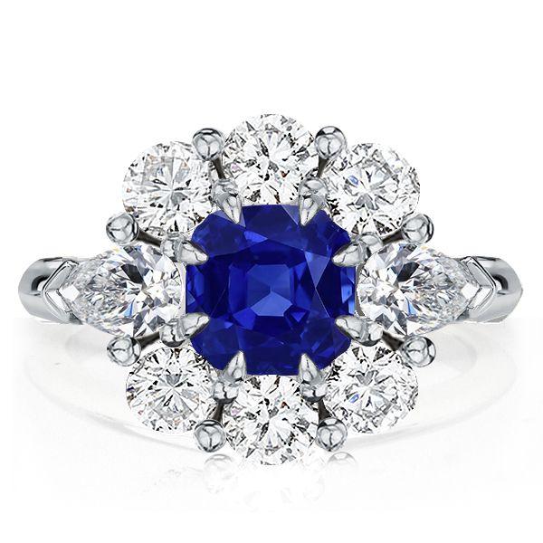 Christmas Ring Jewelry: A Symbol of Festive Elegance