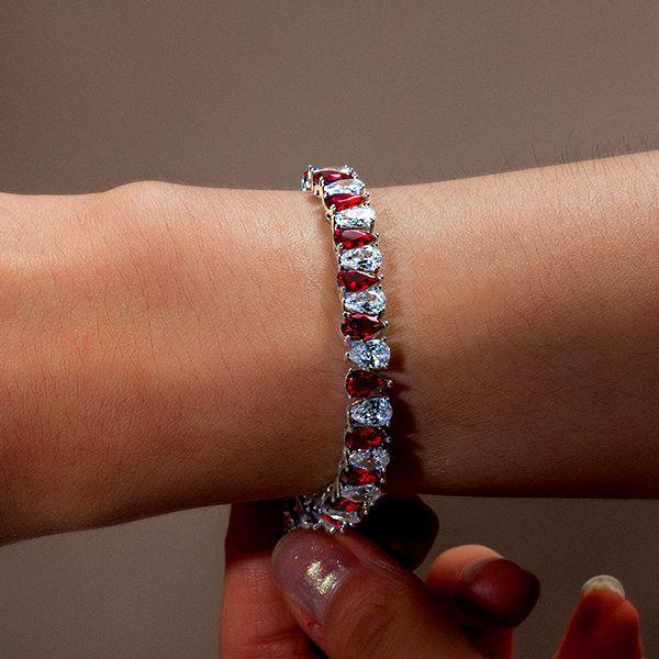 Why a Garnet Bracelet is the Perfect Symbol of Love and Strength?