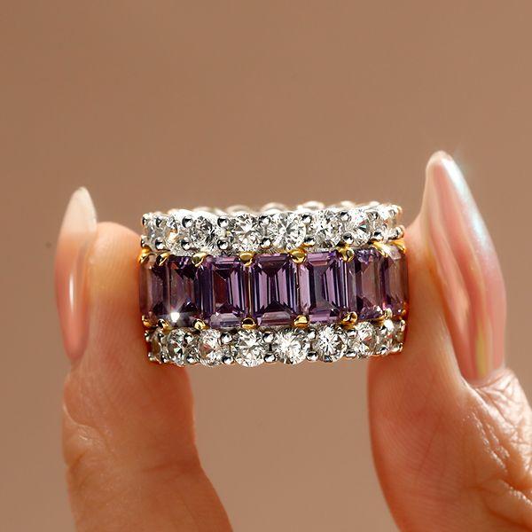 Discover the Timeless Beauty of a Silver Amethyst Ring: Meaning, Color, and Elegance