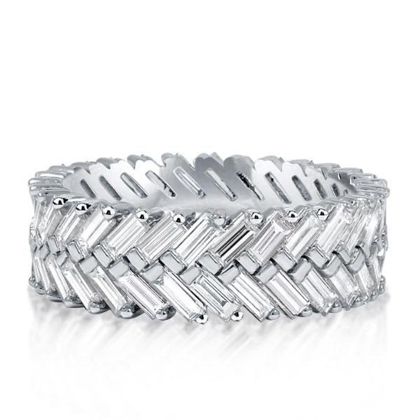Timeless Sparkle: Why Baguette Rings for Women Are the New Must-Have?