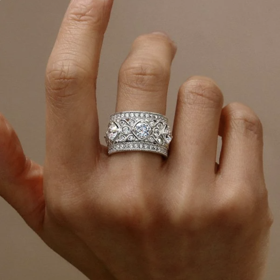 Unique Vintage Engagement Rings: Where History Meets Everlasting Love