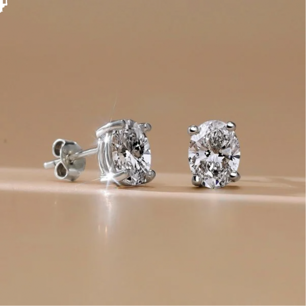 Why Are Moissanite Stud Earrings Becoming an Everyday Jewelry Favorite?