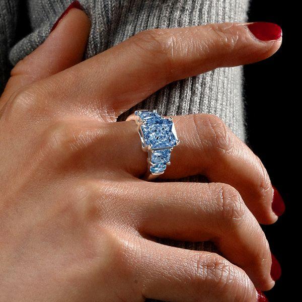 Why the Blue Topaz Engagement Ring is the Most Unique and Meaningful Choice for Your Forever Love