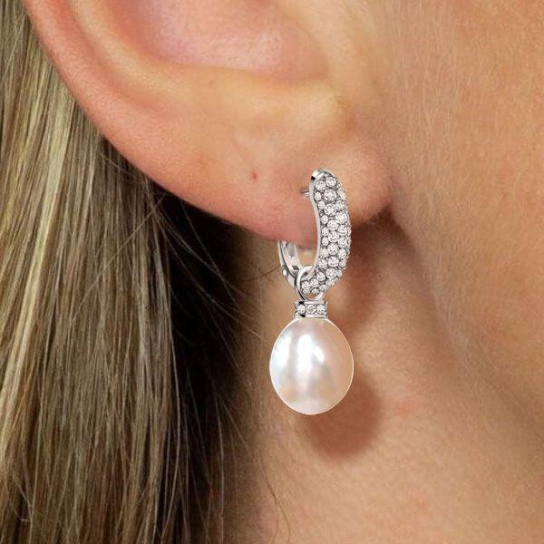 Pearl Drop Earrings: Classic and Timeless Jewelry Piece