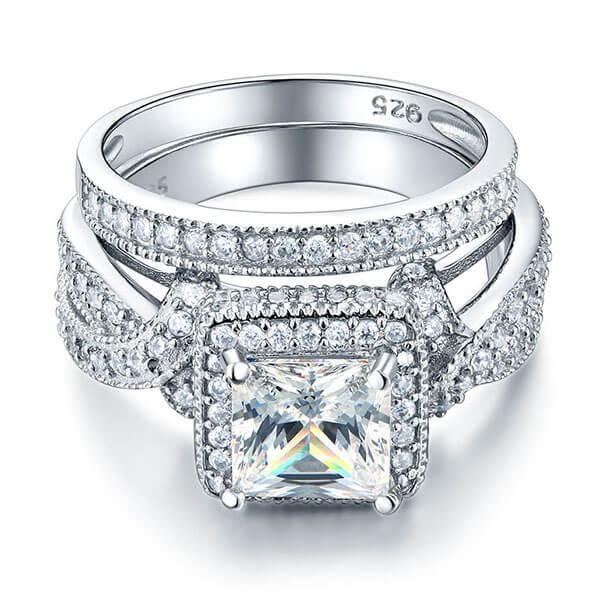 Discover the Elegance: ItaloJewelry's Exclusive Twisted Pave Halo Engagement Ring