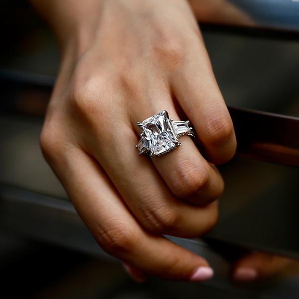 Unique Engagement Rings for Women