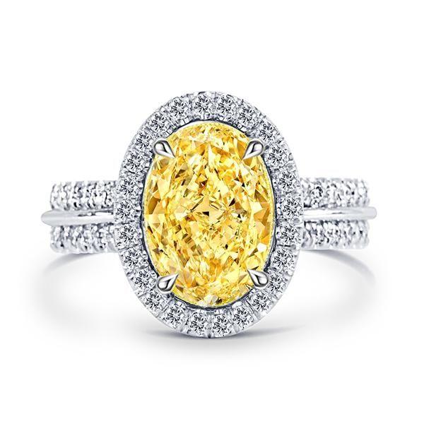 5 Topaz Engagement Rings We Love