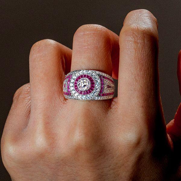 Timeless Beauty Reimagined: Why Antique Sapphire Rings Are the Ultimate Choice for Elegant Romantics