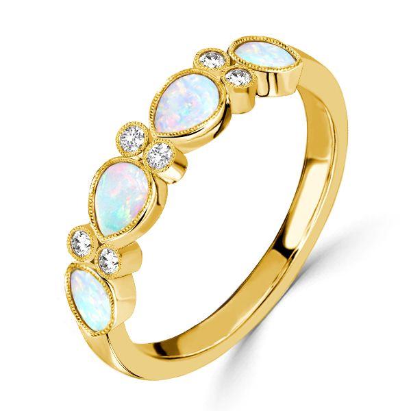 Fall in Love with the Best Opal Wedding Ring – A Dreamy Symbol of Everlasting Love!