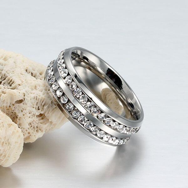 Affordable Men's Engagement Rings at Italo Jewelry