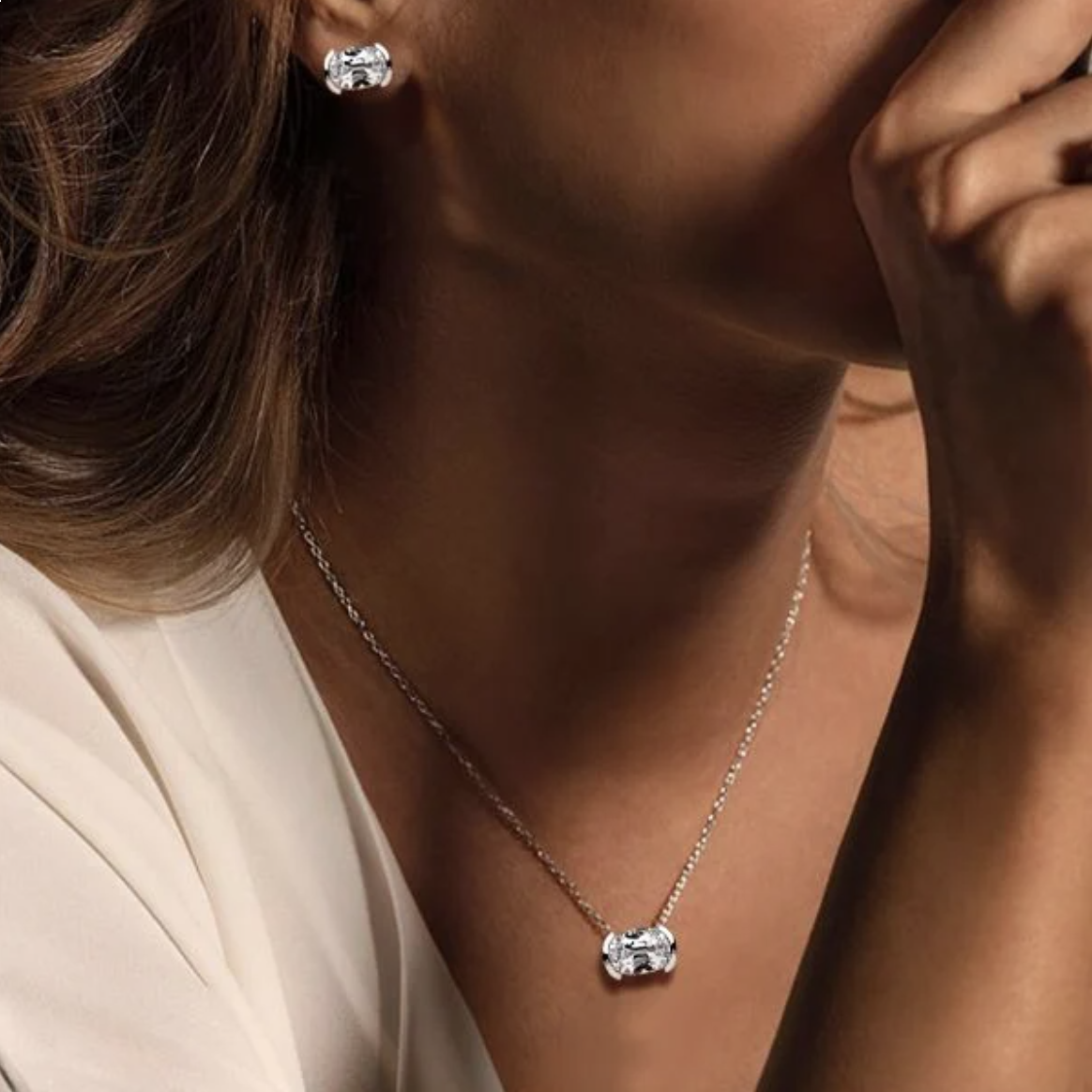 What Does 925 Mean on Jewelry? A Professional Guide for Smart Buyers