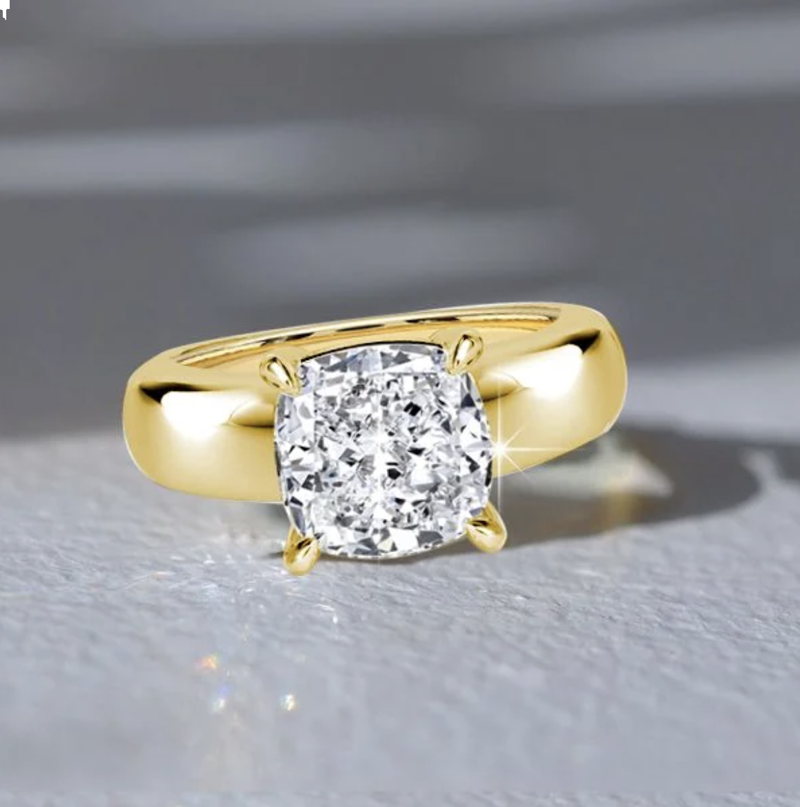 What Does a Middle Finger Ring Mean and How to Choose the Right Style?