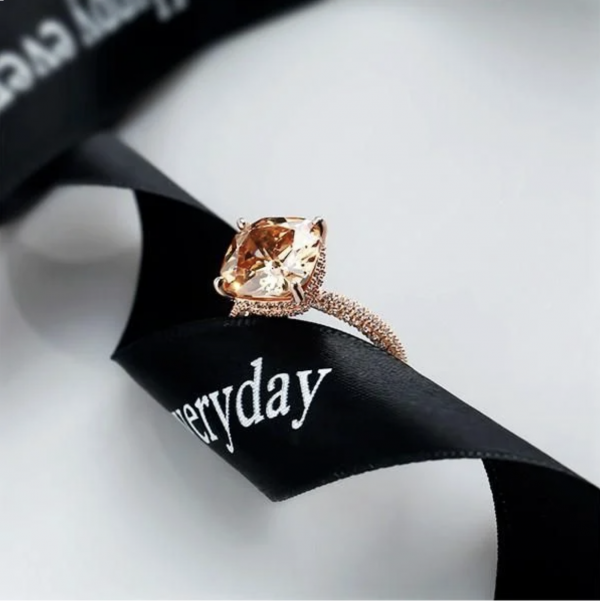 What Are Simple Wedding Rings and Why Are They So Popular Today?