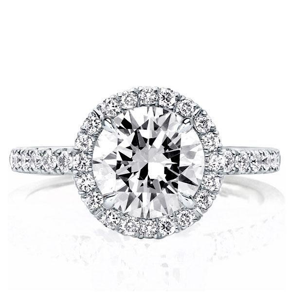 How Do Round Halo Engagement Rings Symbolize Everlasting Love?