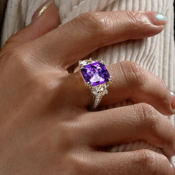What Makes a Family Birthstone Ring So Meaningful and How Do You Choose the Perfect One?