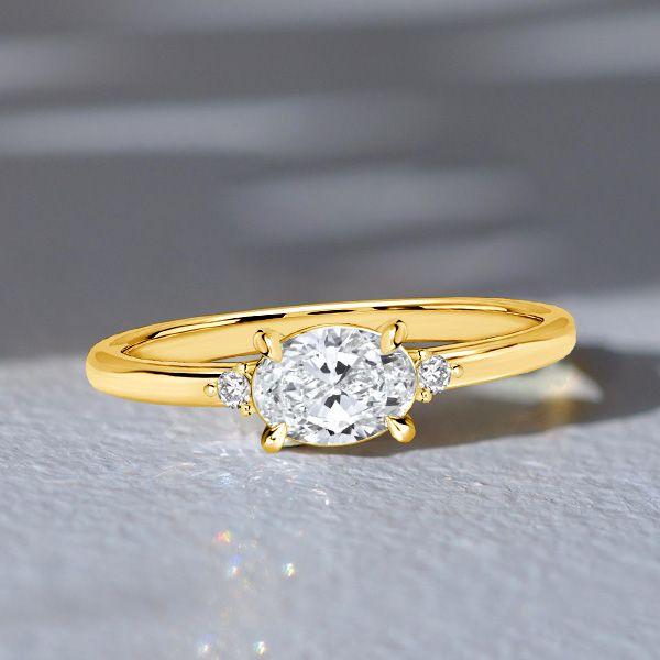 What Is an East West Ring and Why It Stands Out?