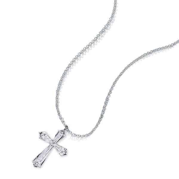 Bold Faith, Modern Edge: large cross necklace Style Guide