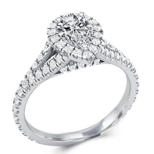 The History of The Pear-Shaped Diamond Engagement Rings