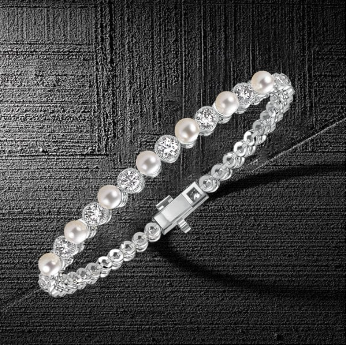 Pearl Bracelet Wedding Guide: How to Choose the Perfect Bridal Bracelet for Your Big Day