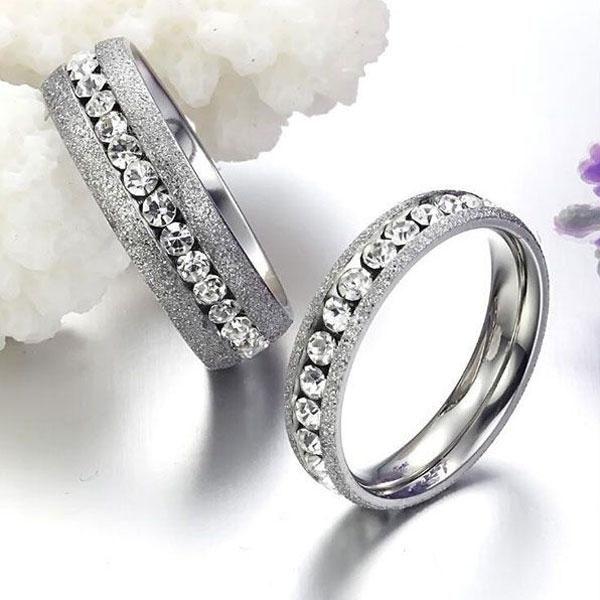 Guide to Choosing Couple Rings 2022