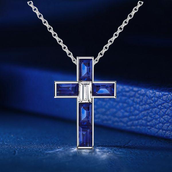 Timeless Elegance: The Meaning and Beauty of the Cross Necklace