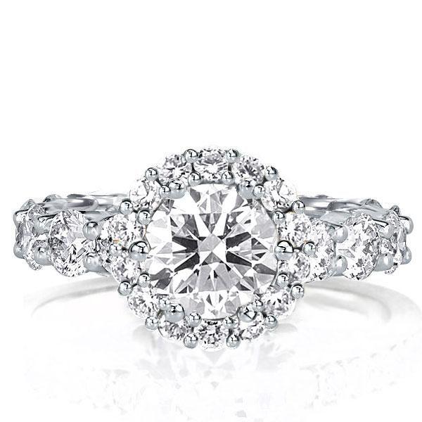 What Makes Round Engagement Rings with Halo a Timeless Choice?