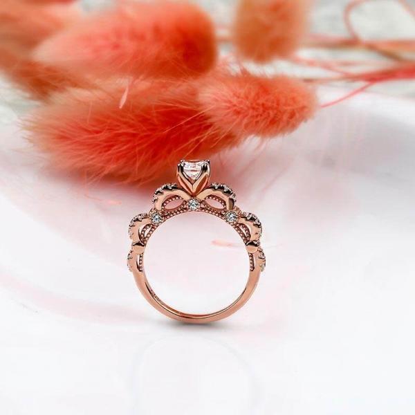 Hot Choice Of Young Couple: Rose Gold Engagement Rings