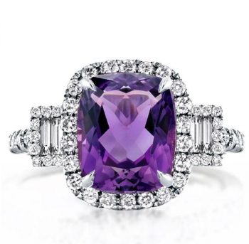 Cushion Cut Halo Engagement Rings: Timeless Romance with a Modern Touch