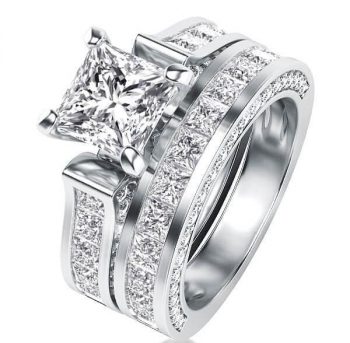 Sterling Silver Bridal Set: A Blend of Tradition and Modern Elegance