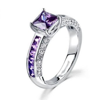 Discover the Beauty of Unique Amethyst Rings
