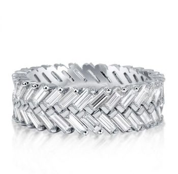 Timeless Sparkle: Why Baguette Rings for Women Are the New Must-Have?