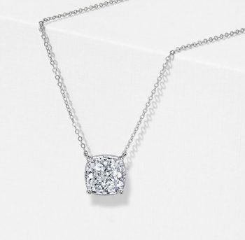 Why a Solitaire Pendant Necklace Is a Must-Have in Your Jewelry Box？