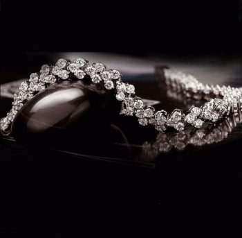 Discover the Elegance: Why a White Sapphire Tennis Bracelet Is the Must-Have Jewelry Piece