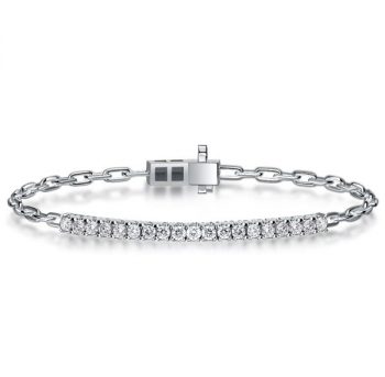 Why a Silver Bracelet Is the Perfect Blend of Style, Meaning, and Versatility?