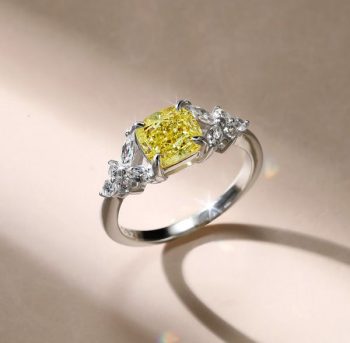 Topaz Rings for Women: The Perfect Blend of Beauty and Meaning
