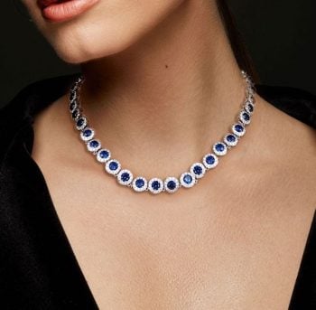 The Allure of the Dark Blue Necklace: A Symbol of Elegance and Depth