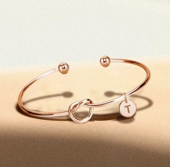 Why Rose Gold Bracelets for Women Are the Ultimate Modern Choice?