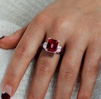 Are Vintage Ruby Rings the Perfect Blend of Antique Charm and Modern Romance?