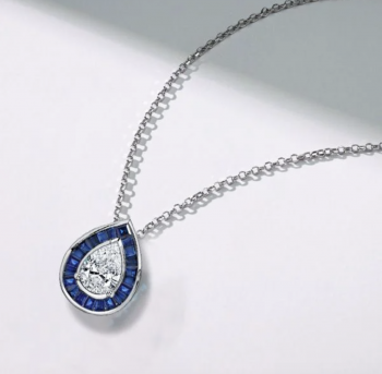 `Why Is the Dark Blue Necklace Becoming the Must-Have Jewelry Statement of Modern Elegance?