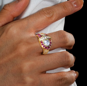 What Makes a Heart Promise Ring So Meaningful in Modern Relationships?